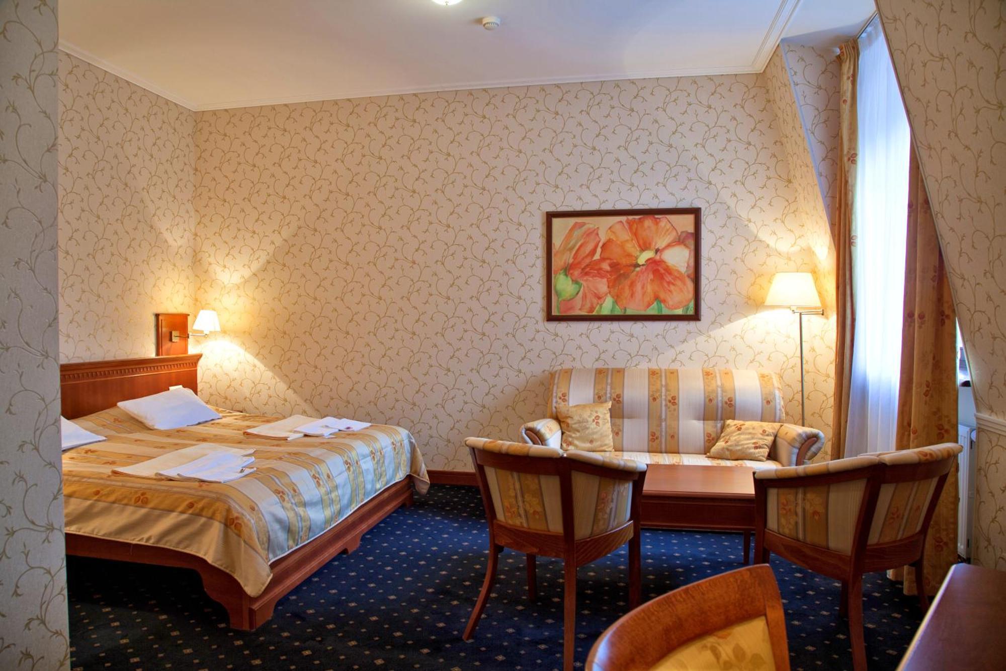 Hotel Sv. Ludmila Скалица Экстерьер фото