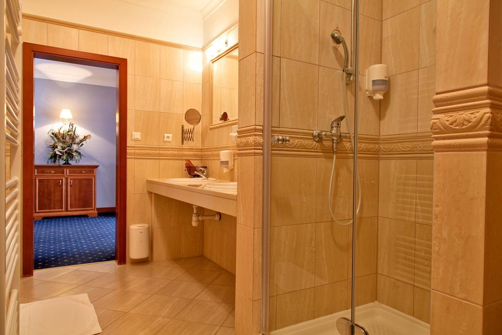 Hotel Sv. Ludmila Скалица Экстерьер фото