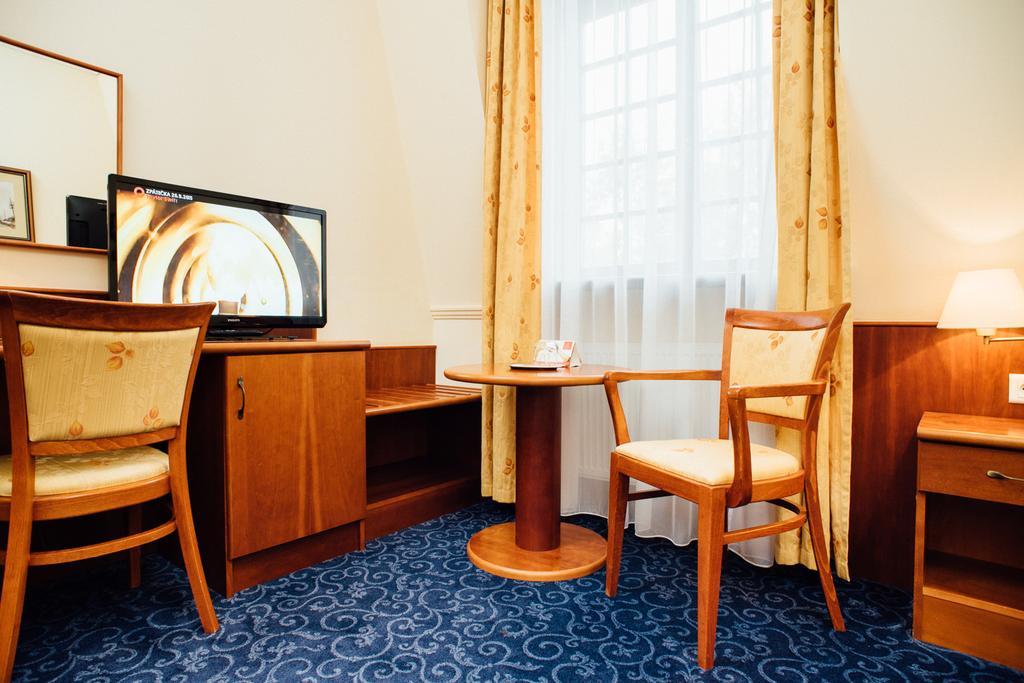 Hotel Sv. Ludmila Скалица Экстерьер фото