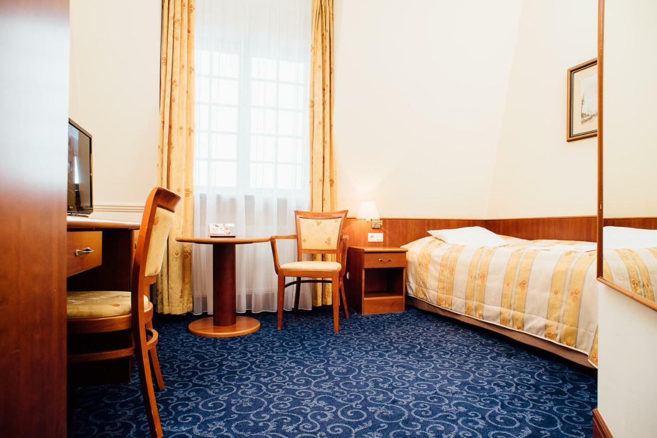 Hotel Sv. Ludmila Скалица Экстерьер фото